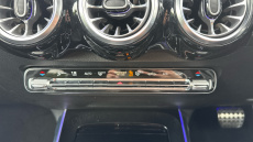 Mercedes-Benz GLB 200 AMG Line Premium 5dr 7G-Tronic Petrol Estate